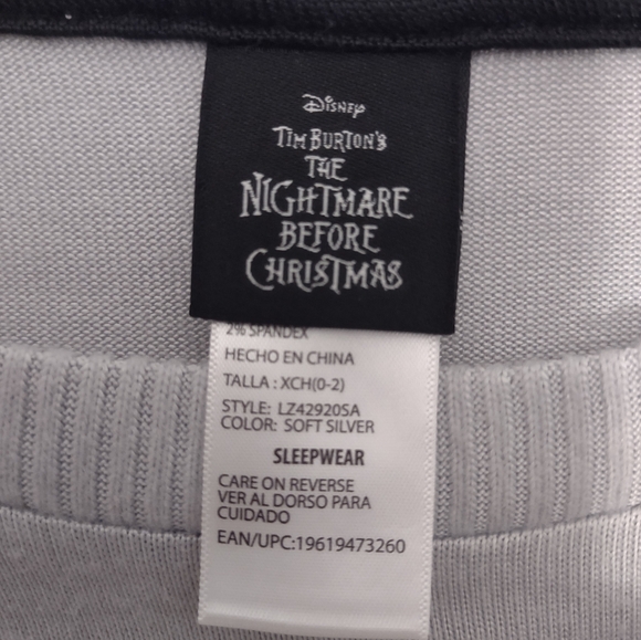 Disney Tim Burton's The Nightmare Before Christmas pajama set. Size XS UNISEX - Picture 2 of 7